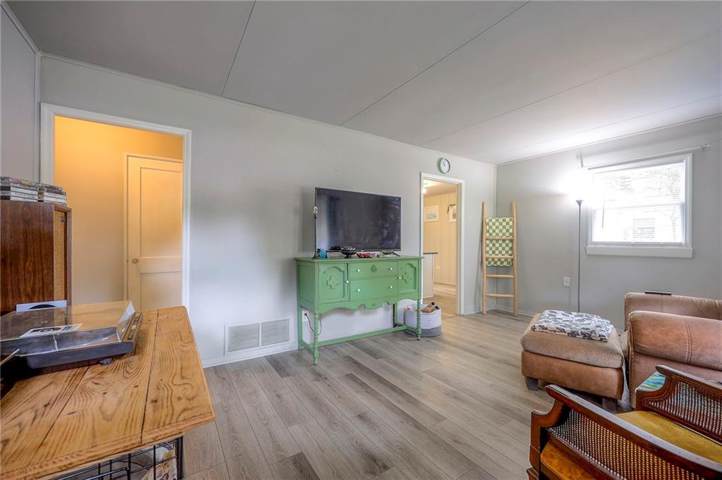 2145 S 37th Street