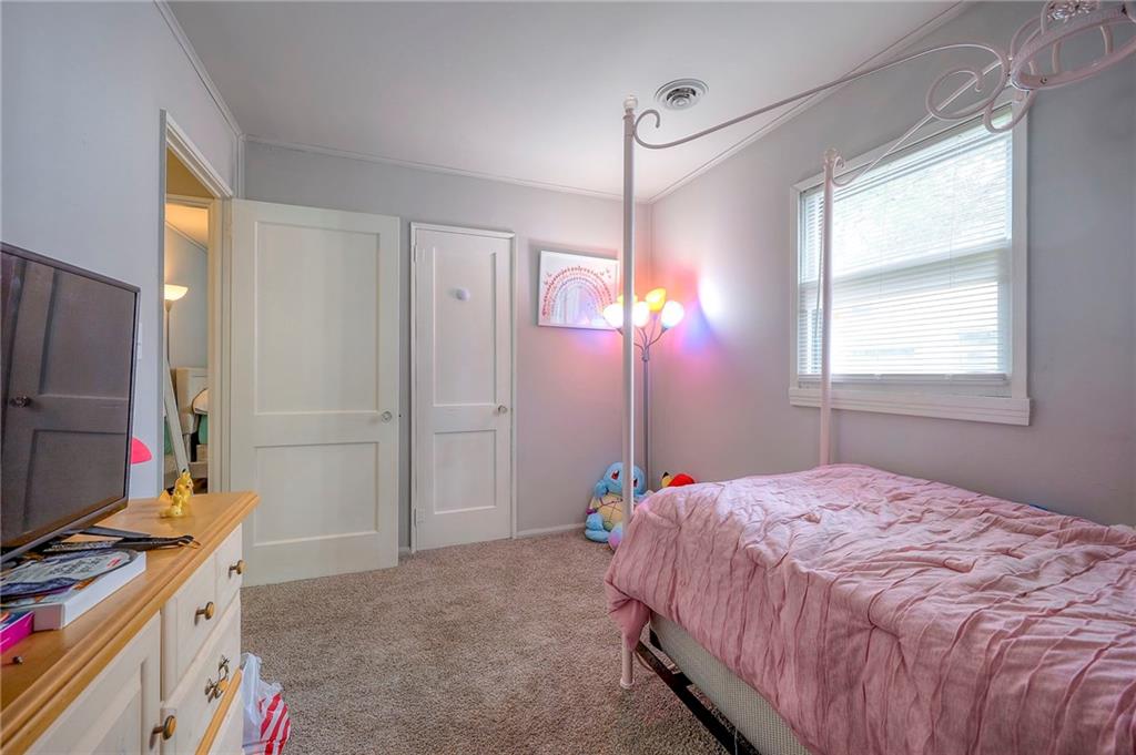 2145 S 37th Street