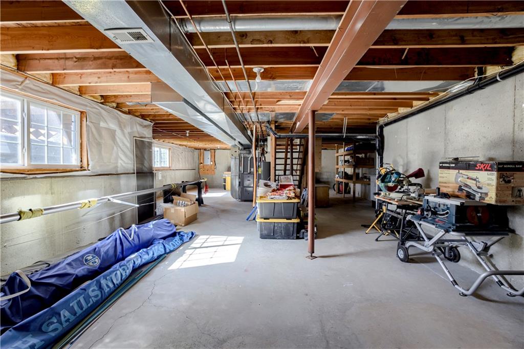 5725 Belmont Drive