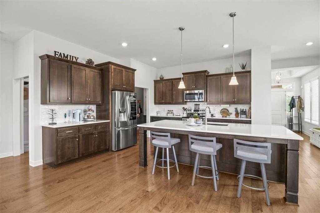 128 SE Briar Valley Lane