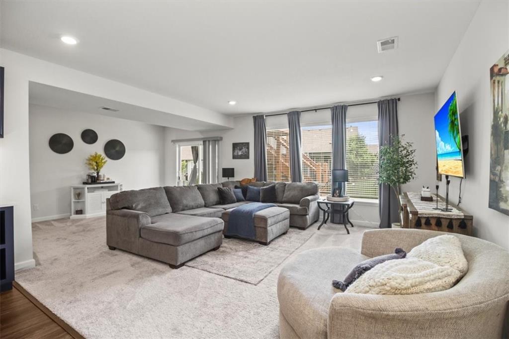 128 SE Briar Valley Lane