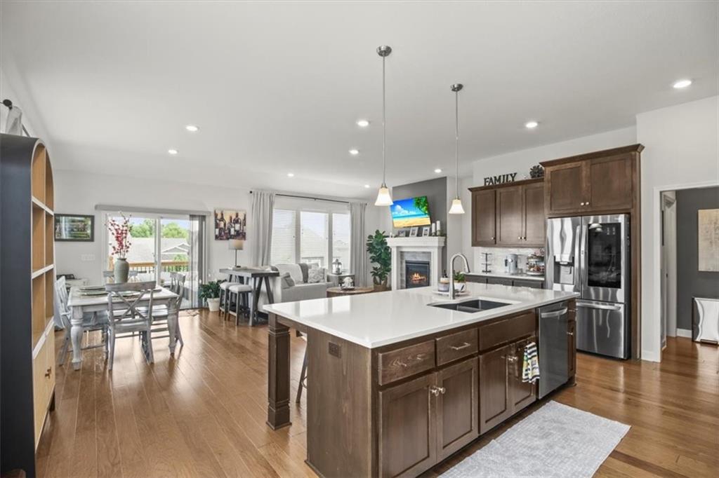 128 SE Briar Valley Lane