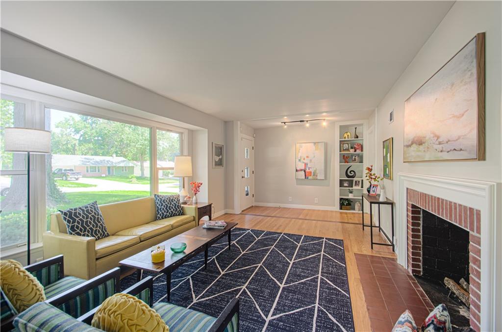 1205 NE 64th Terrace