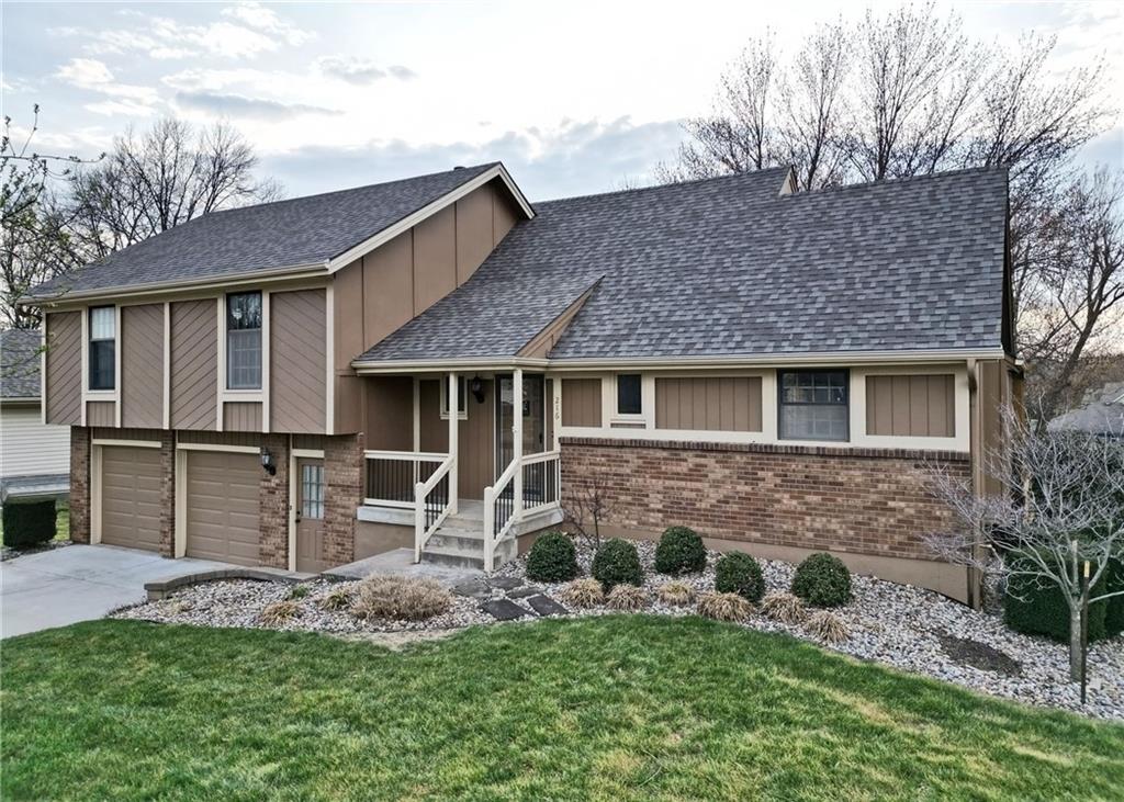 216 Johnston Parkway