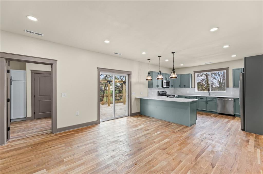 315 E Park Road