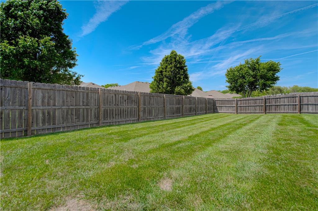 110 NW Lindsey Lane