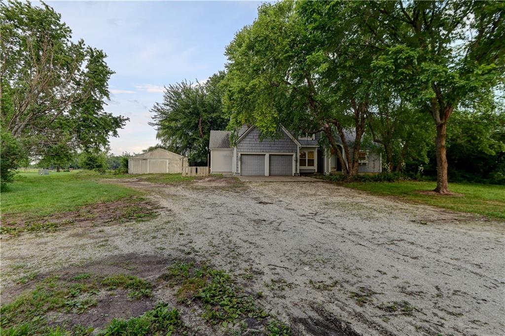 28385 Woodland Road