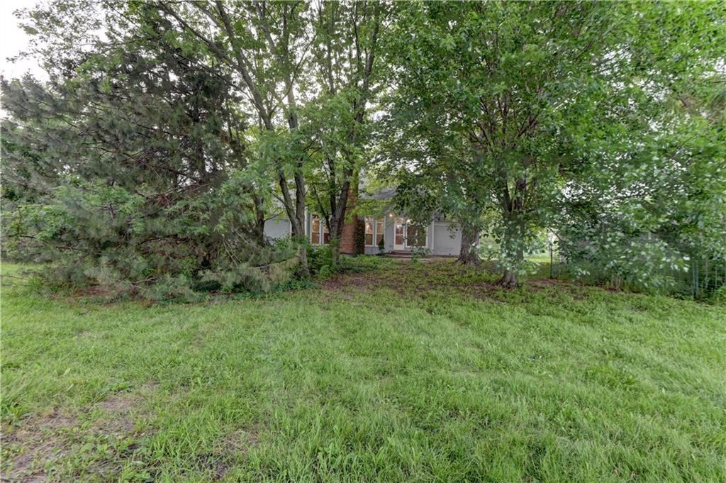 28385 Woodland Road