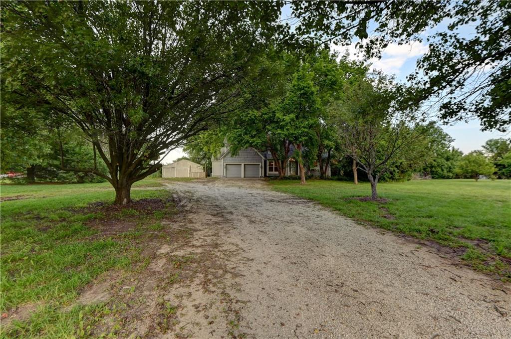 28385 Woodland Road