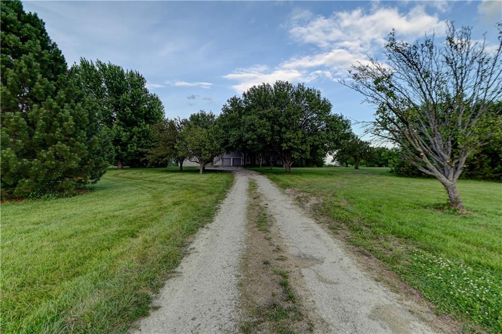 28385 Woodland Road