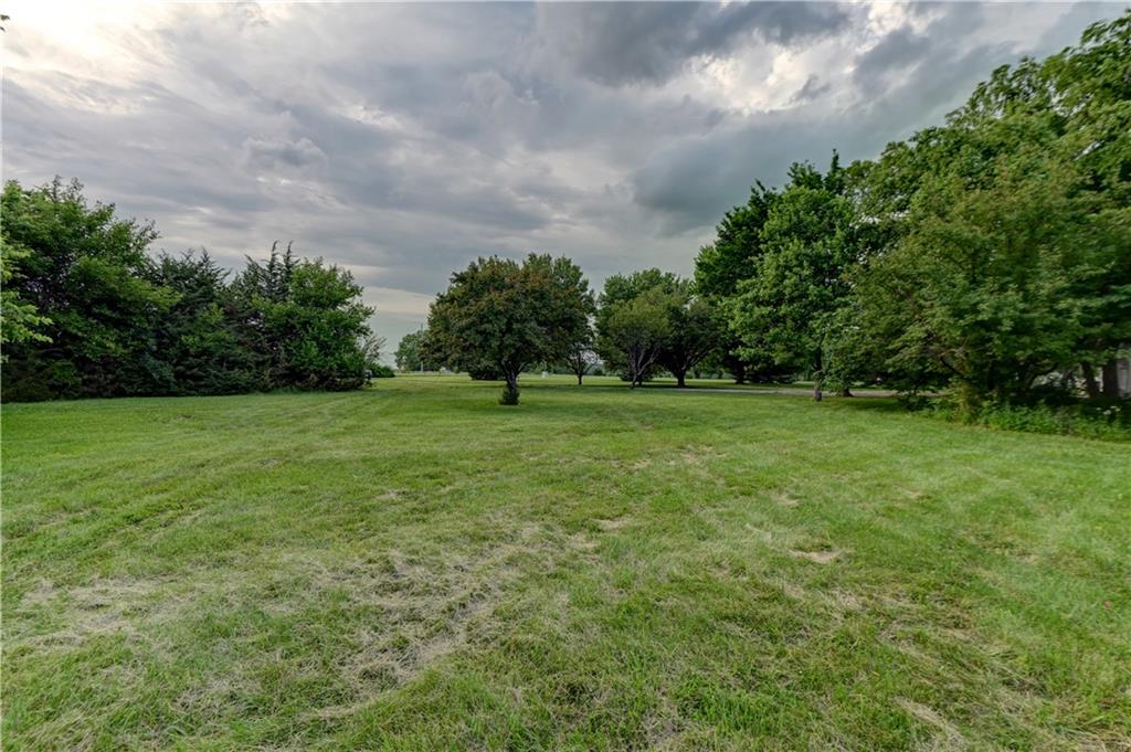 28385 Woodland Road