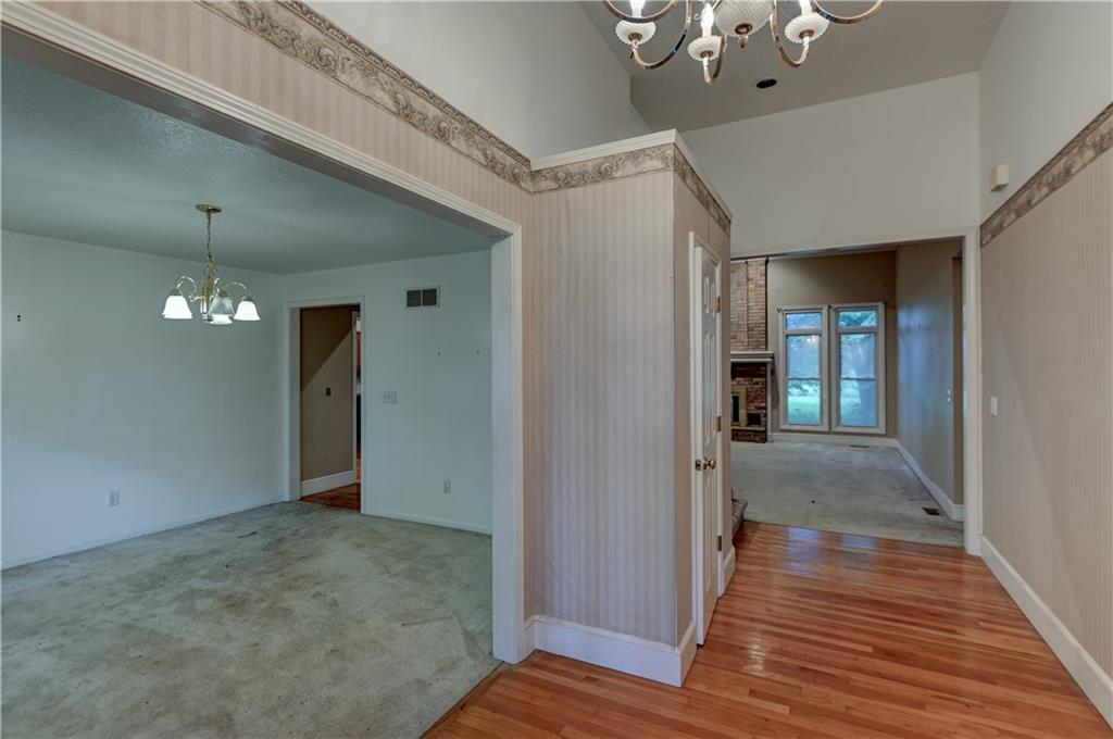 28385 Woodland Road