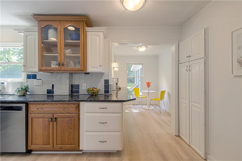 8751 Sleepy Hollow Road