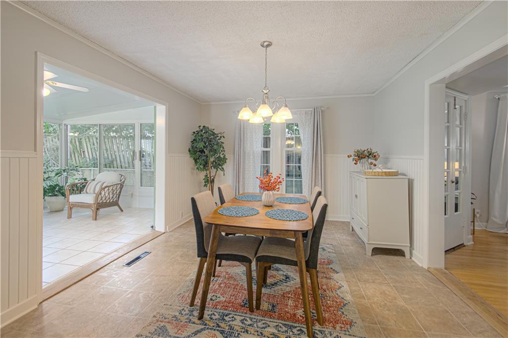 8751 Sleepy Hollow Road