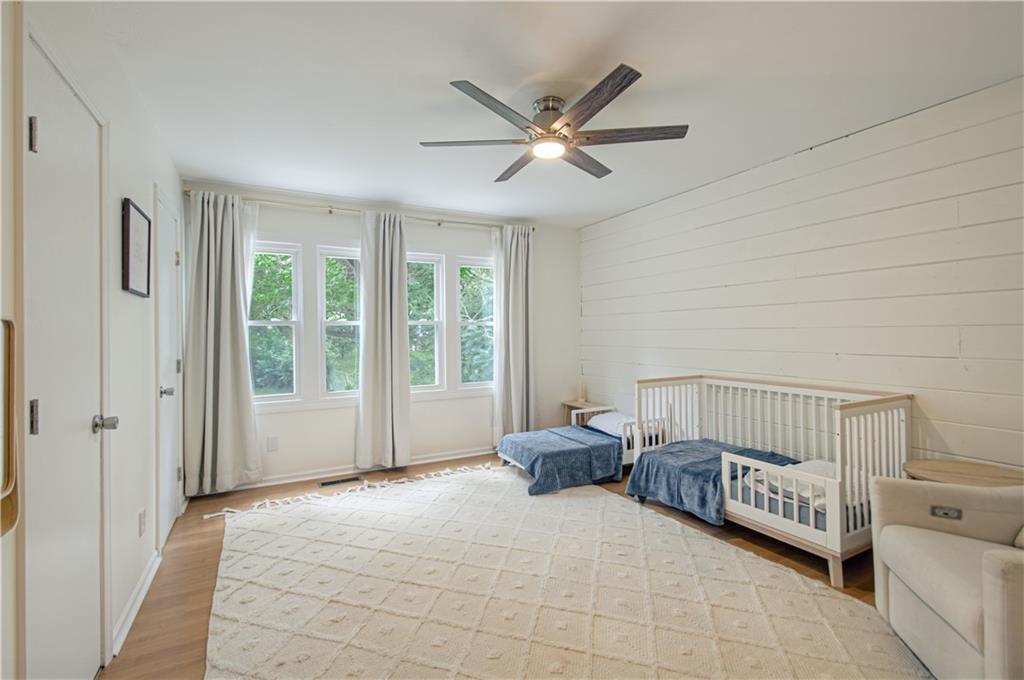 8751 Sleepy Hollow Road