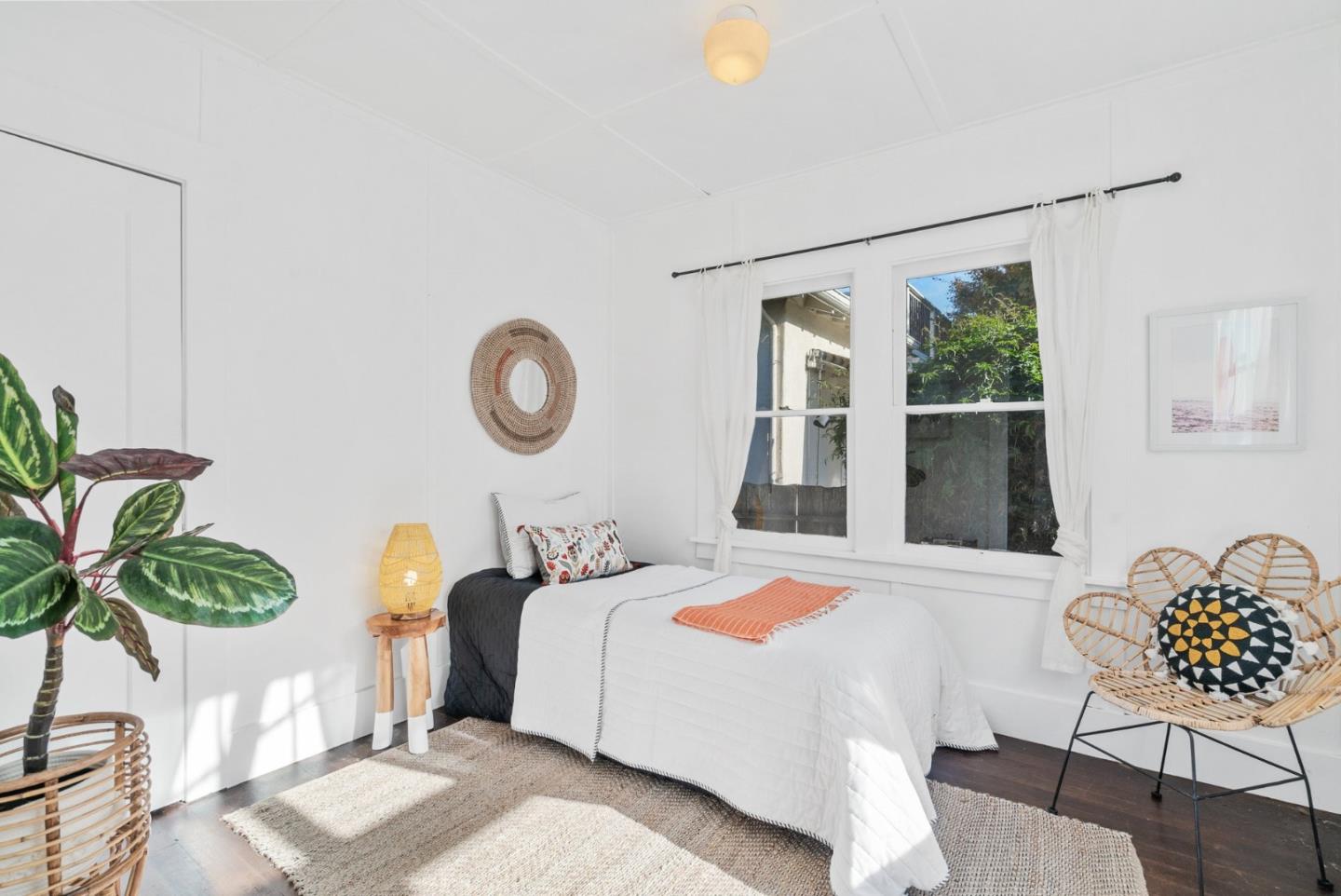 425 Riverview Avenue