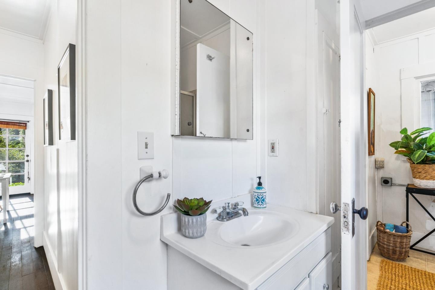 425 Riverview Avenue