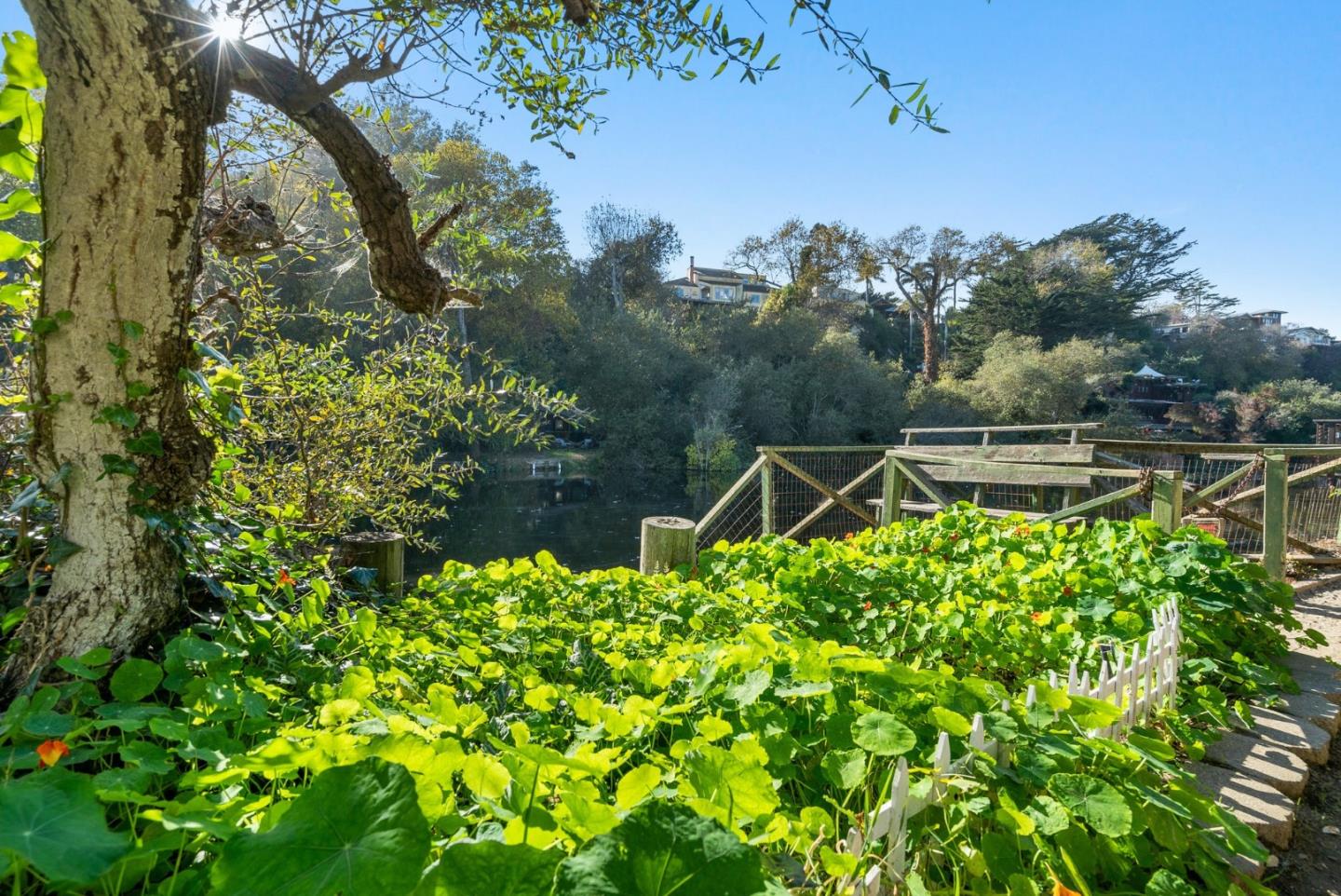 425 Riverview Avenue