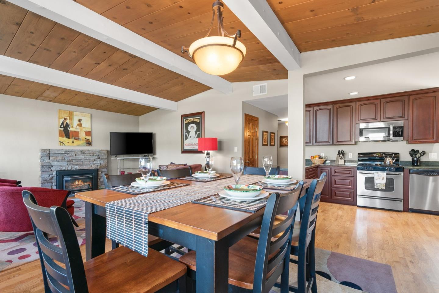 106 Baldwin DR