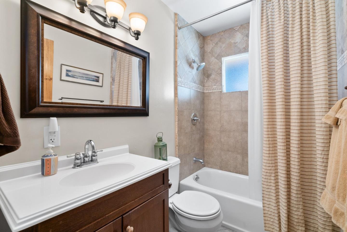 106 Baldwin DR