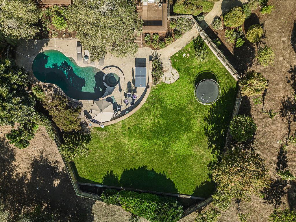 2947 Pleasant Valley Road
