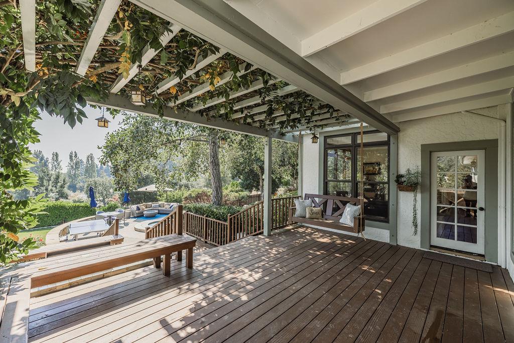 2947 Pleasant Valley Road