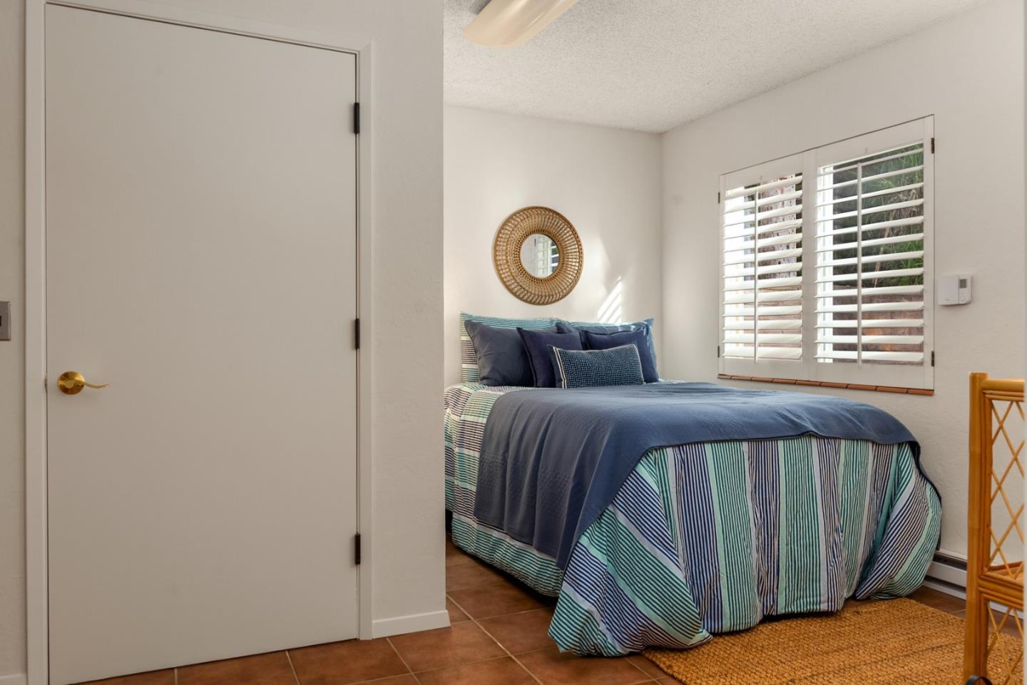 369 Beach DR