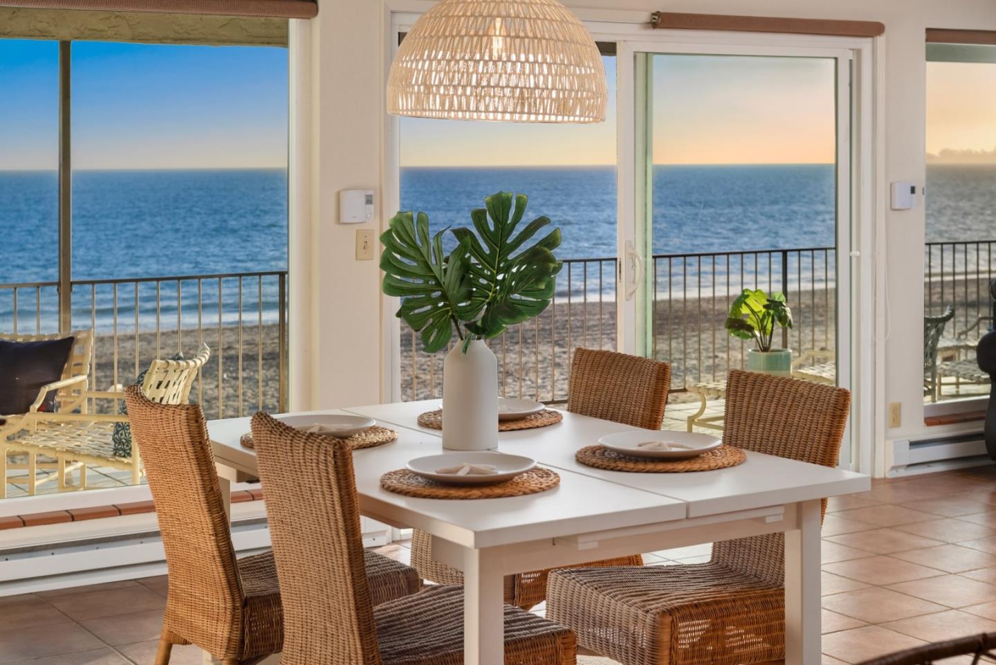 369 Beach DR