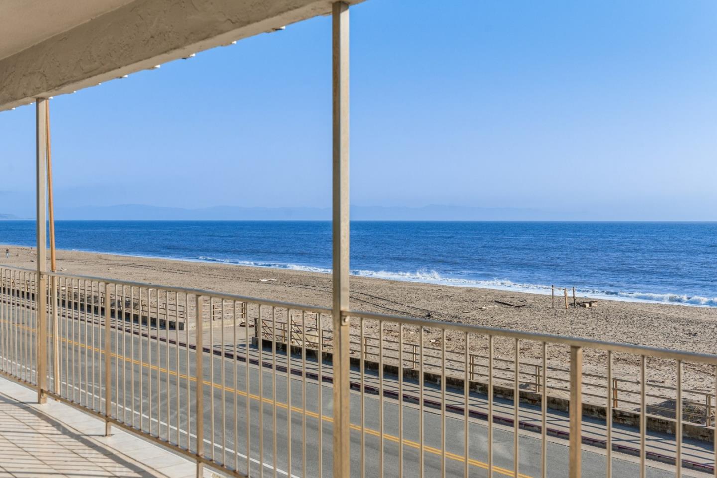 369 Beach DR