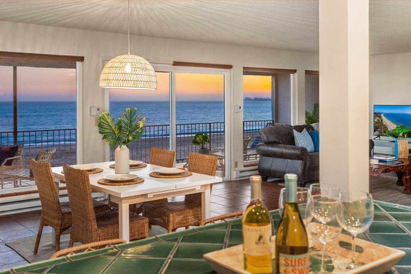 369 Beach DR