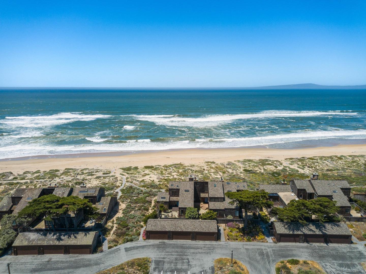 310 Monterey Dunes WAY