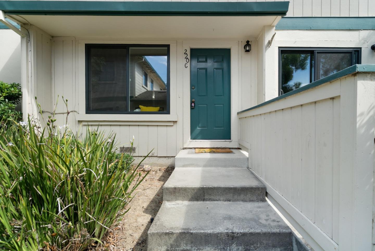 220 Green Meadow DR C