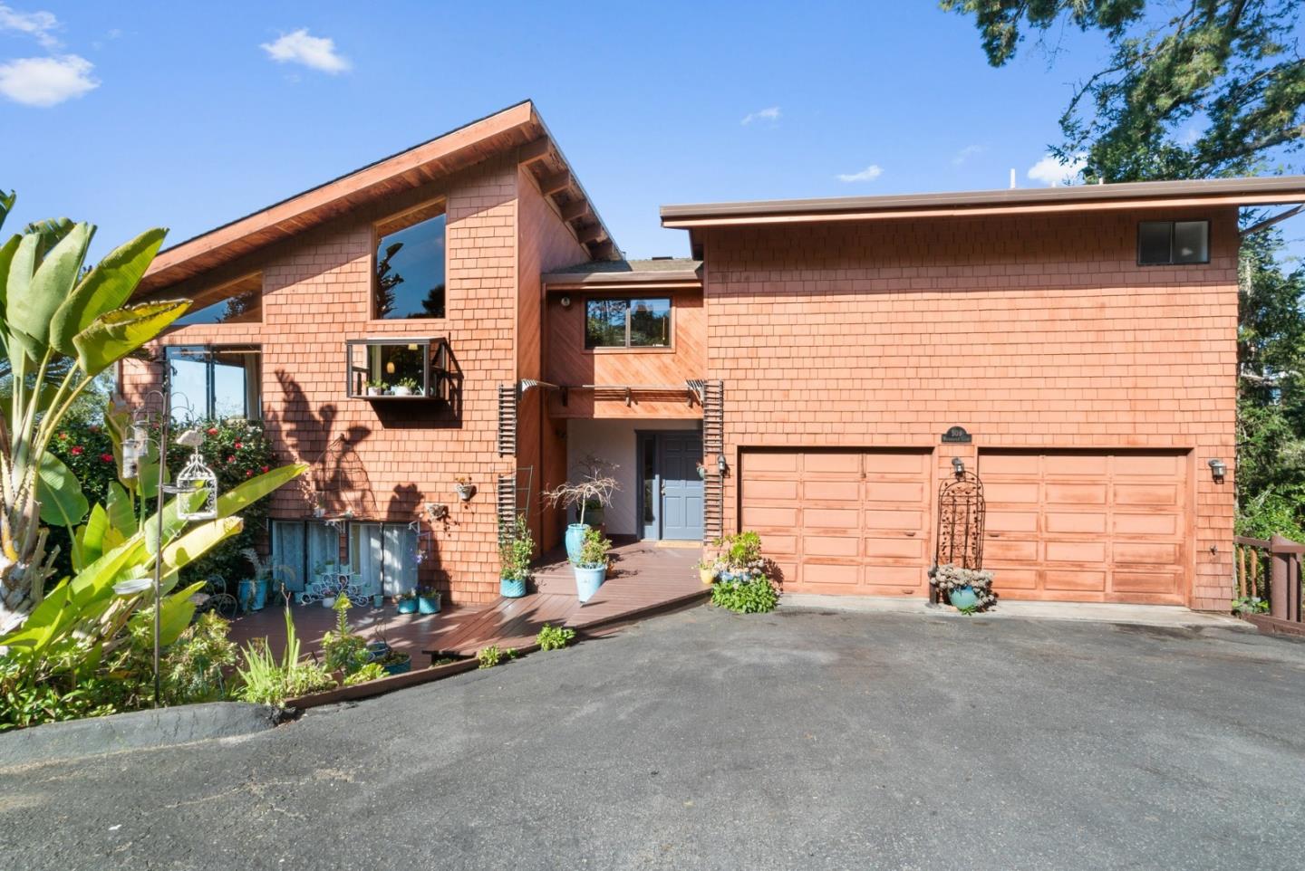 509 Woodhaven CT