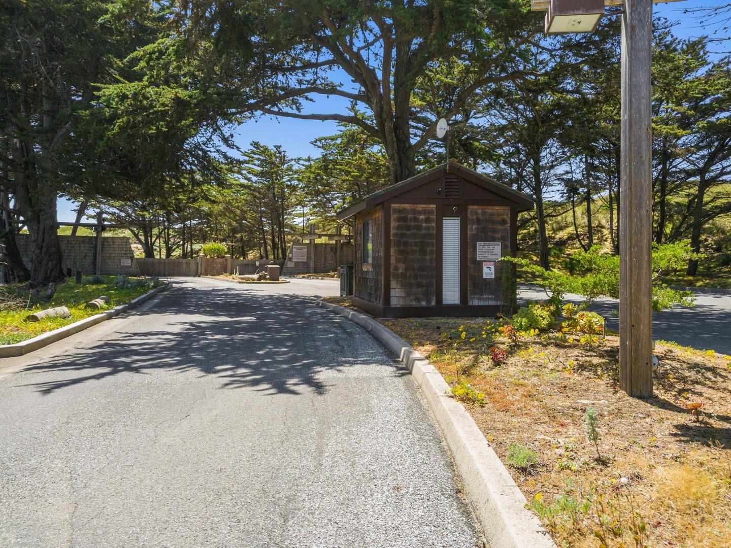 222 Monterey Dunes WAY