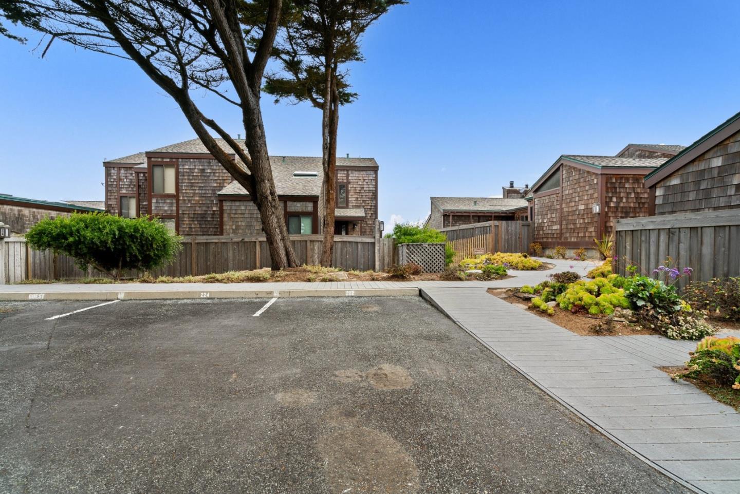 222 Monterey Dunes WAY