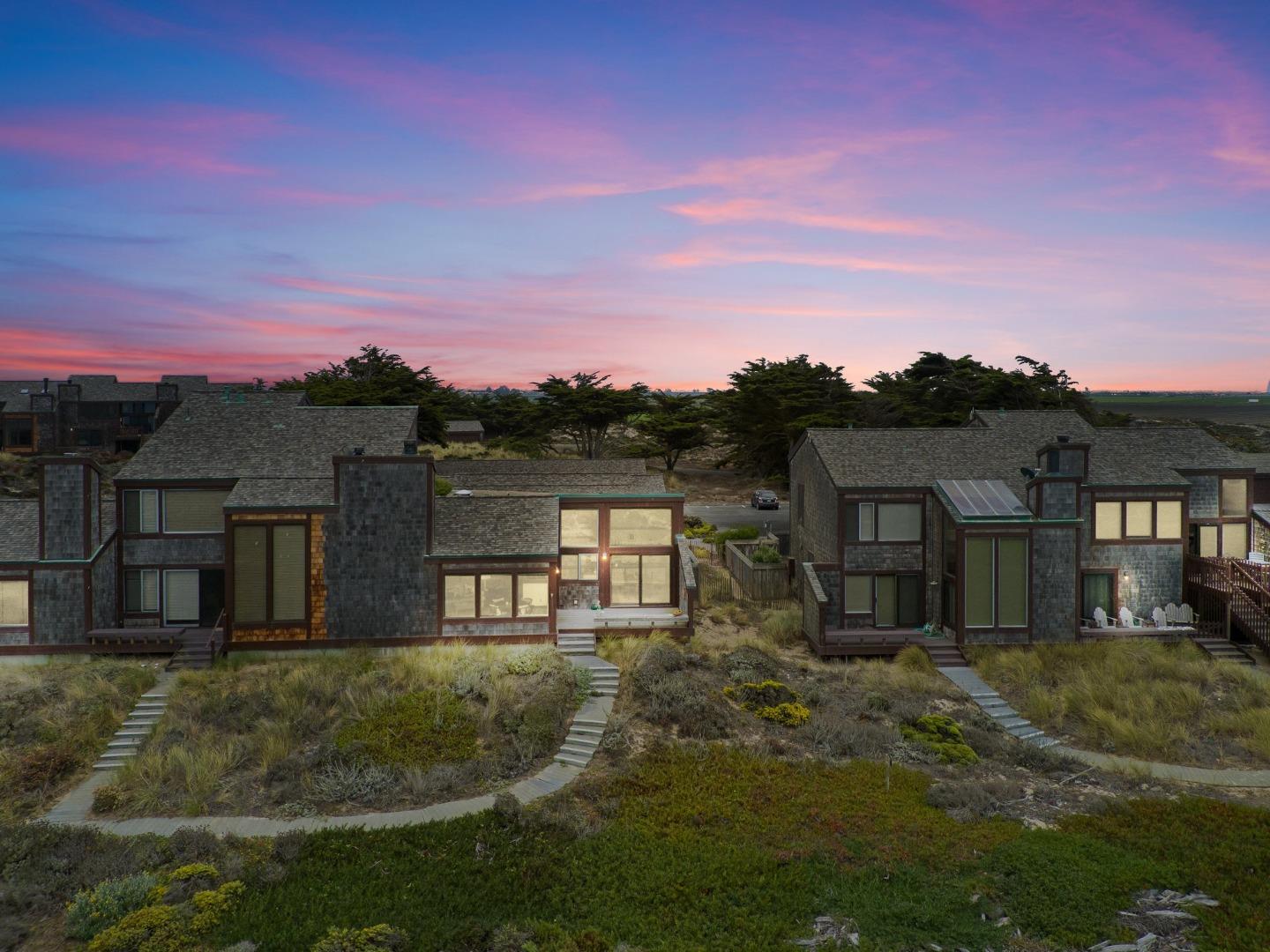 222 Monterey Dunes WAY