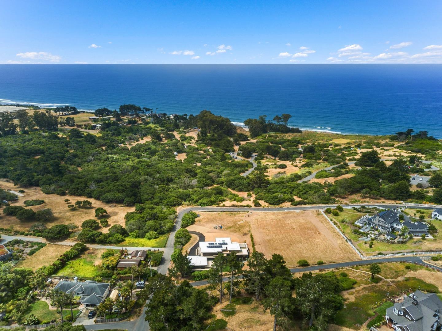 600 Sea View TER