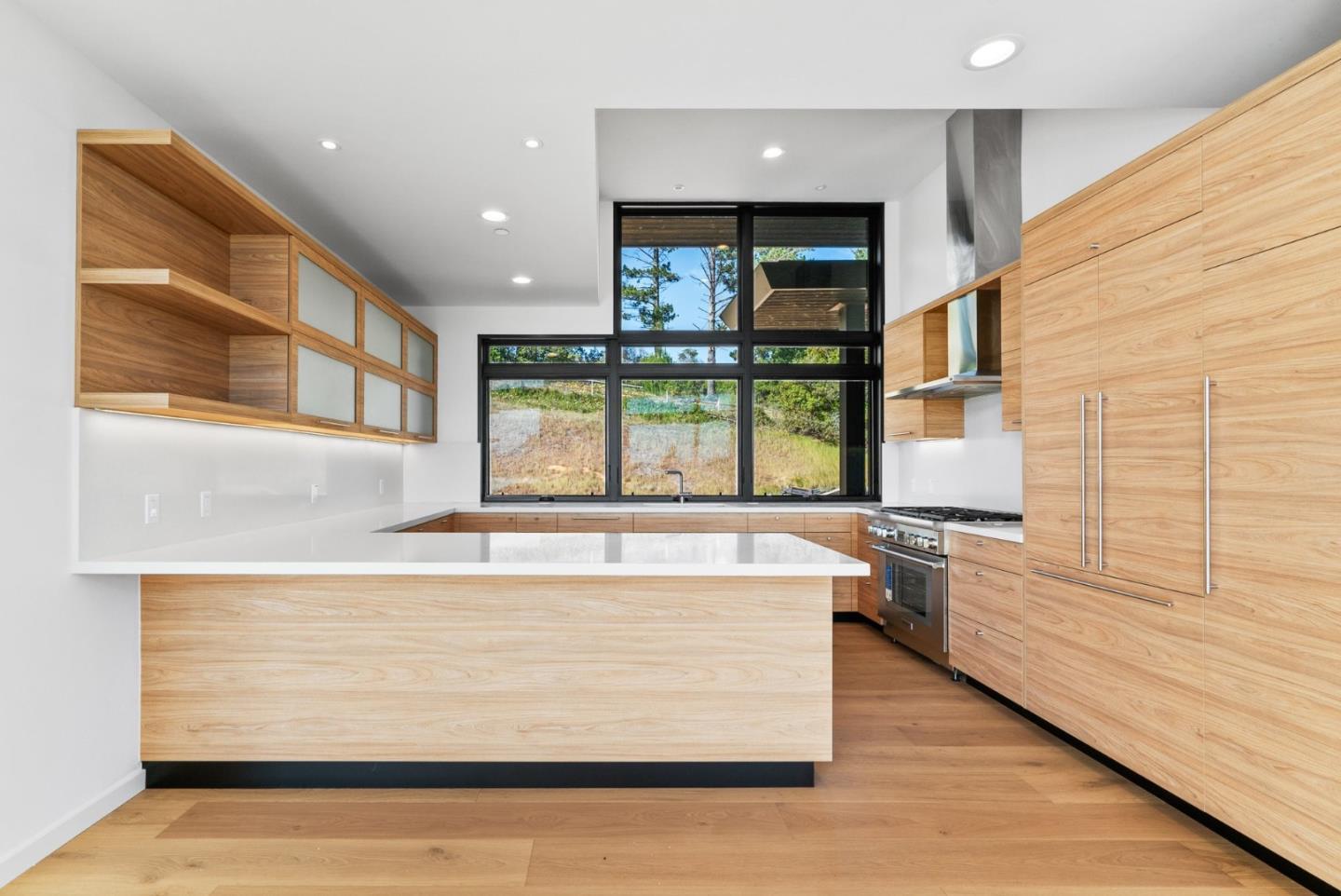 600 Sea View TER
