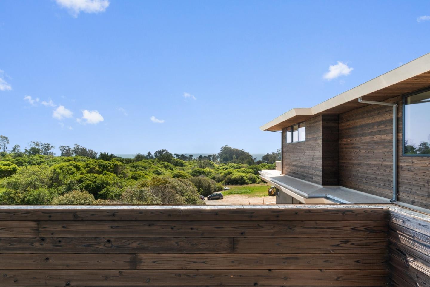 600 Sea View TER
