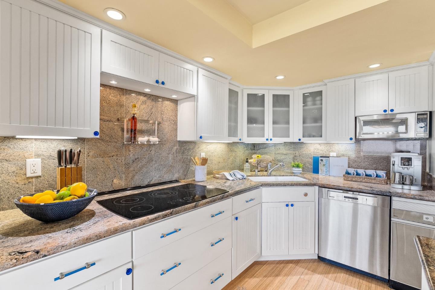 172 Monterey Dunes WAY