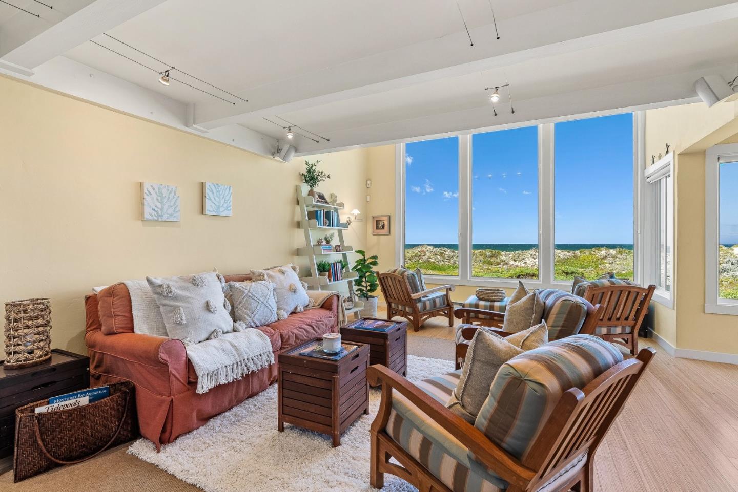 172 Monterey Dunes WAY