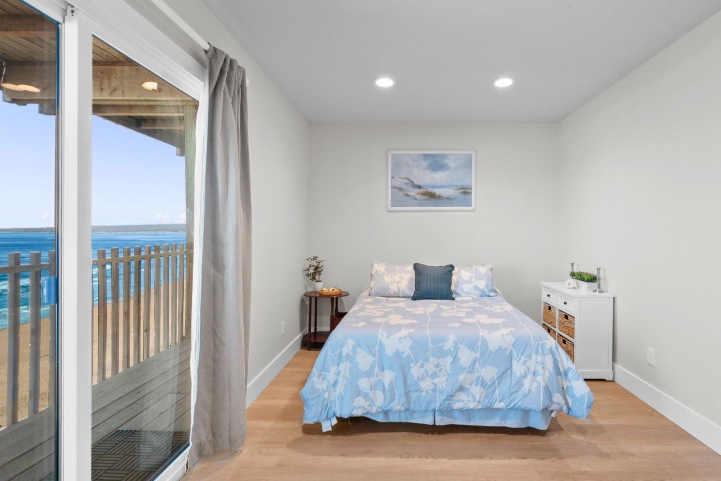 476 Oceanview Drive