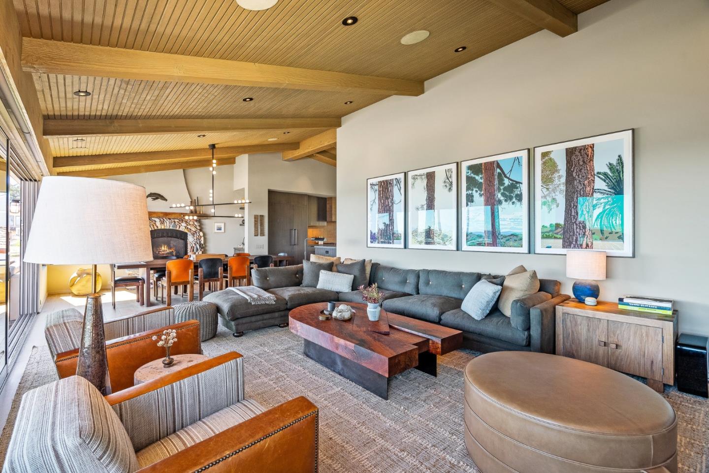 1122 West Cliff Drive