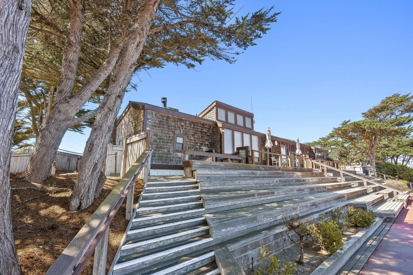 338 Monterey Dunes Way