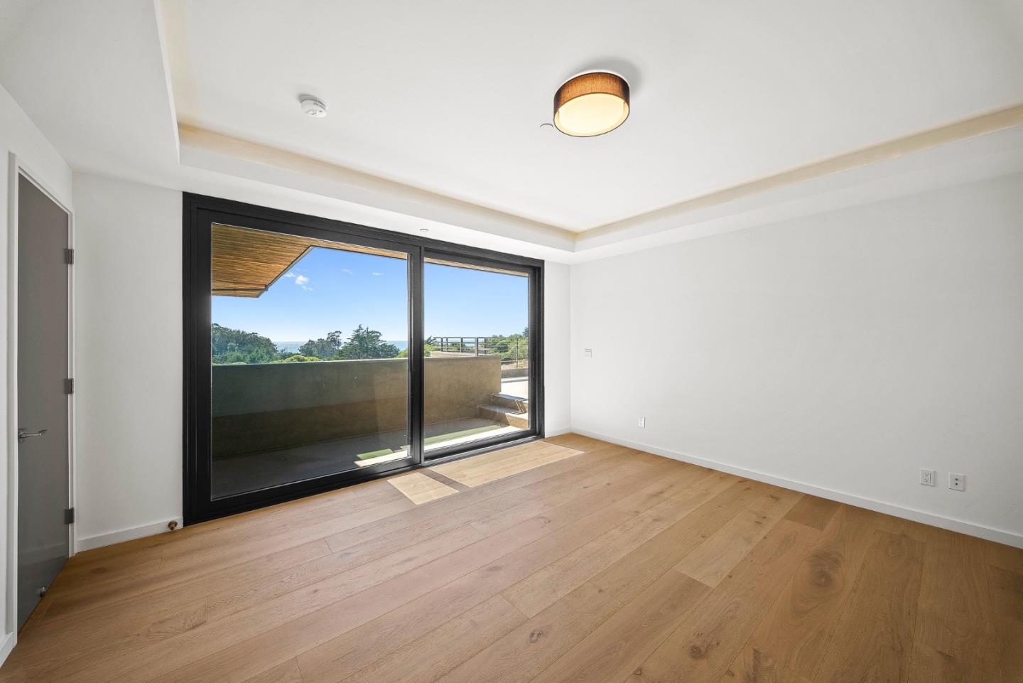 600 Seaview Terrace