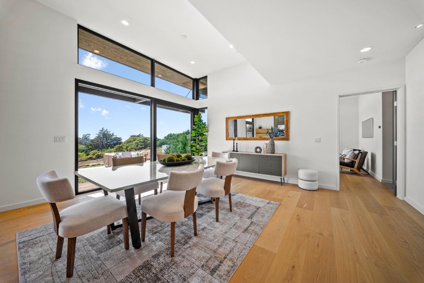 600 Seaview Terrace