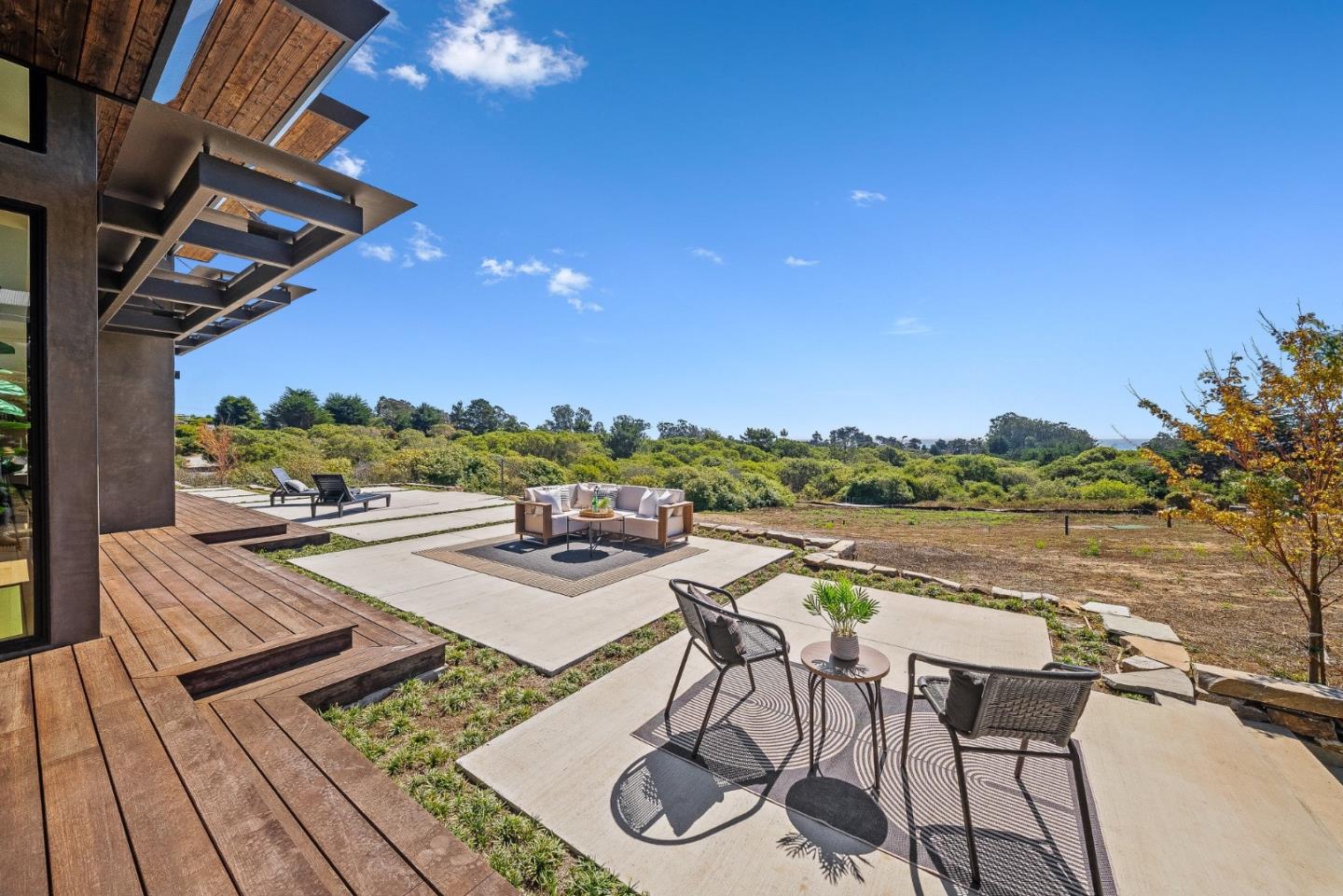 600 Seaview Terrace