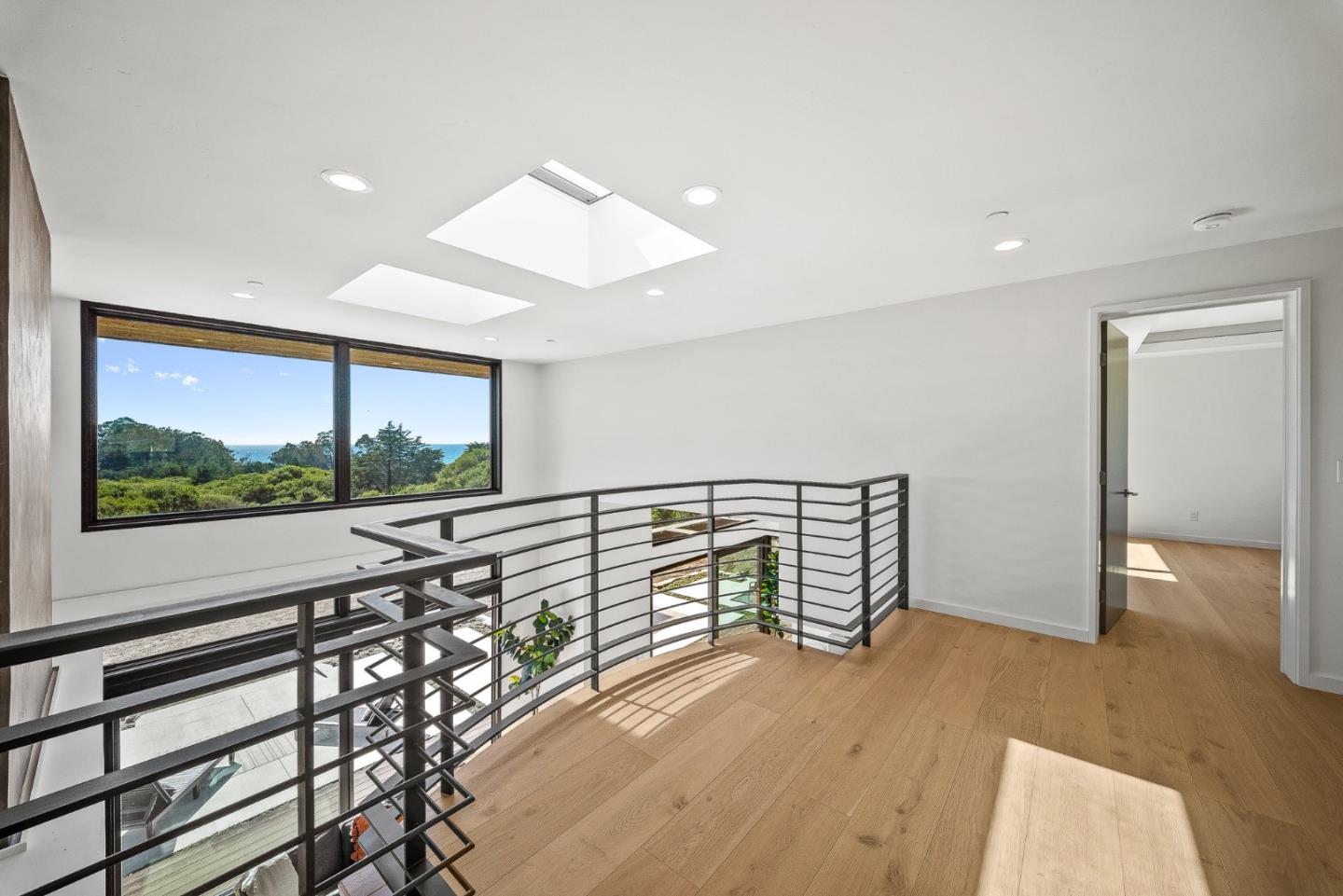 600 Seaview Terrace