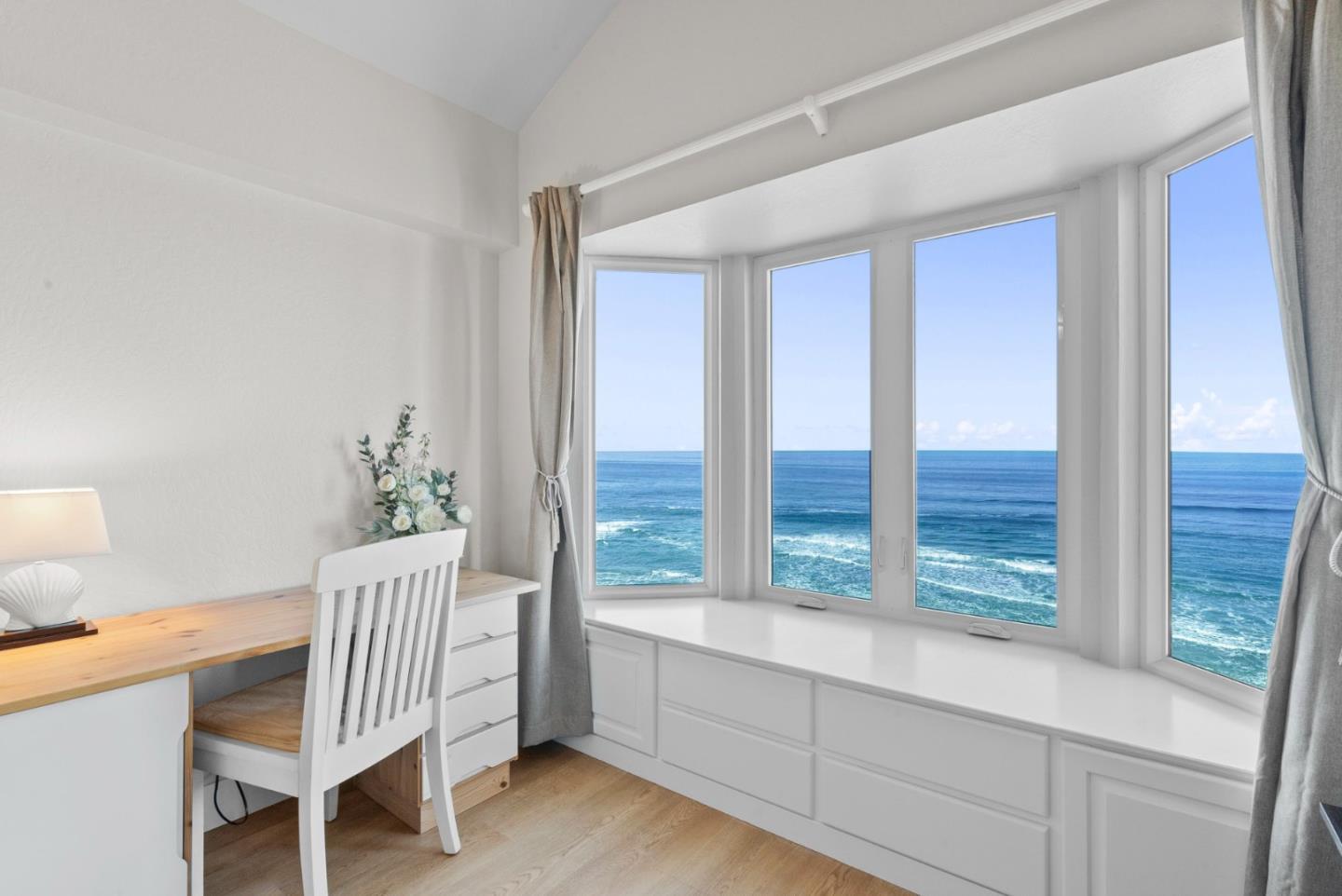 476 Oceanview Drive