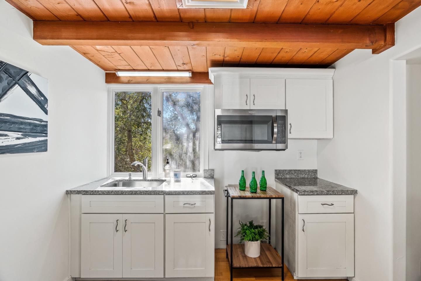 2222 Ocean Street Extension